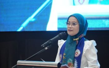 Tekan Angka Kematian Ibu dan Bayi, Ketua TP PKK Gorut Siap Bersinergi dengan IBI